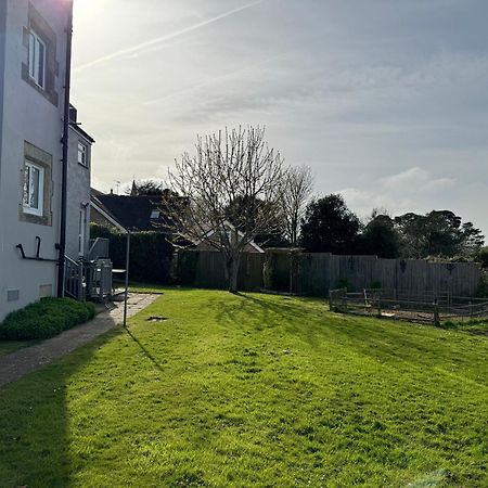 Mulberry Lawn Apartments Brading Exterior photo